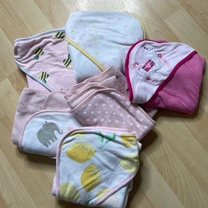 6 Hooded Infant Towels